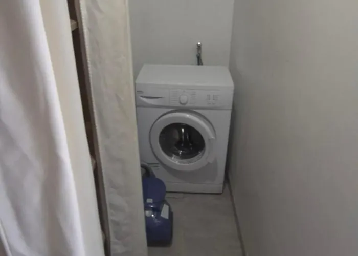 Le Cocon De Garons, Centre & Aeroport Appartement *